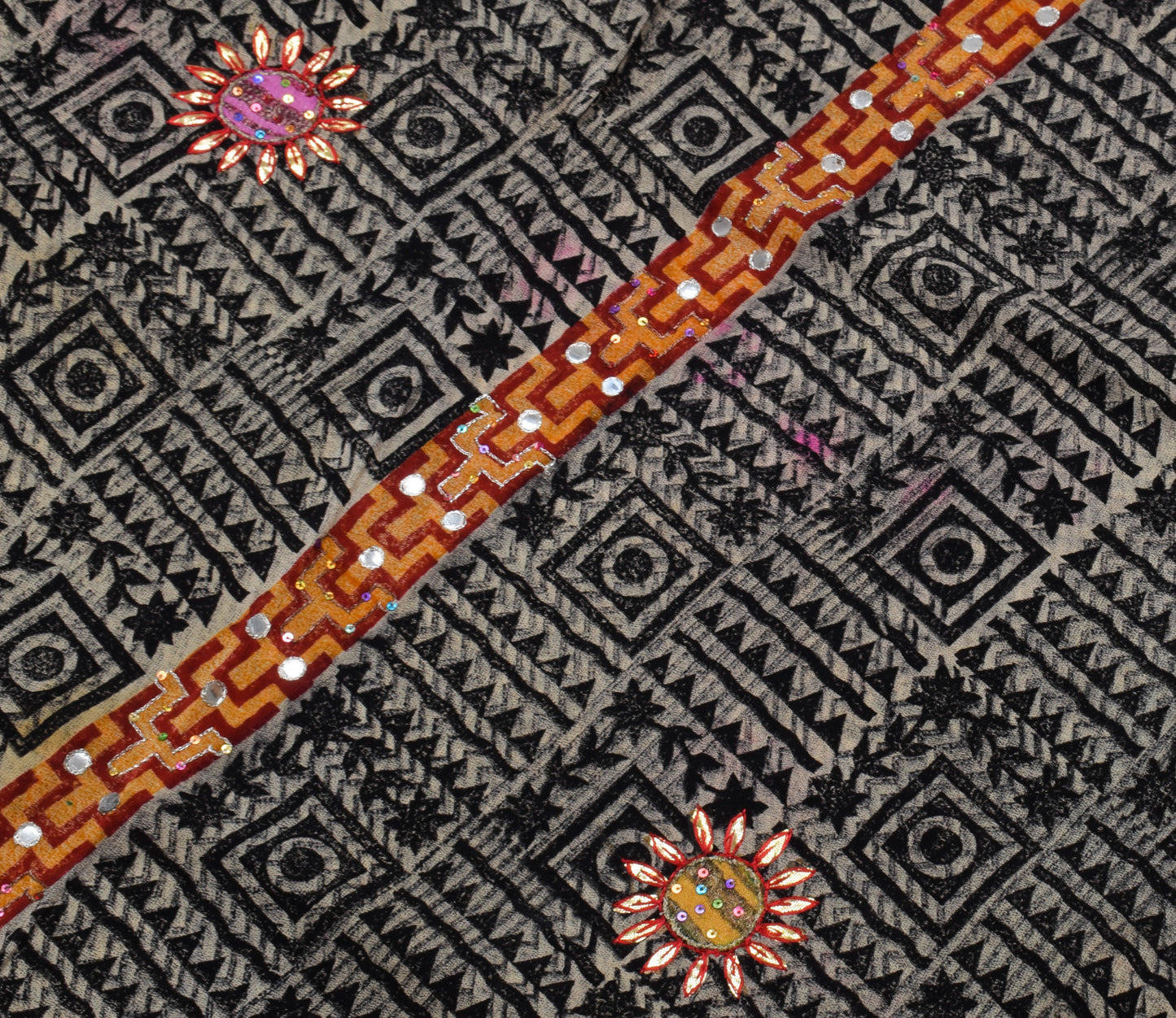 Sushila Vintage  Multi-Color Saree Pure Crepe Silk Printed 5 Yard Sari Craft Fabric