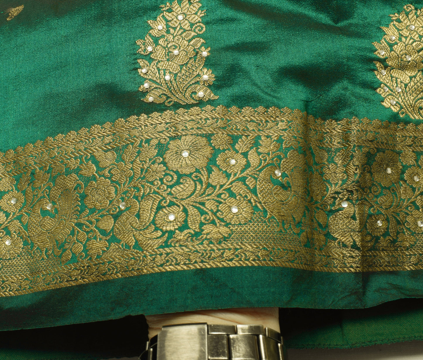 Sushila Vintage Green Saree Blend Silk Zari Woven Paisley Sari 5 Yd Craft Fabric