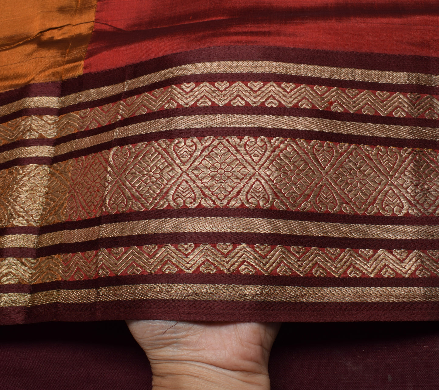 Sushila Vintage Handwoven Art Silk Saree with Zari Border Art Silk Sari Fabric