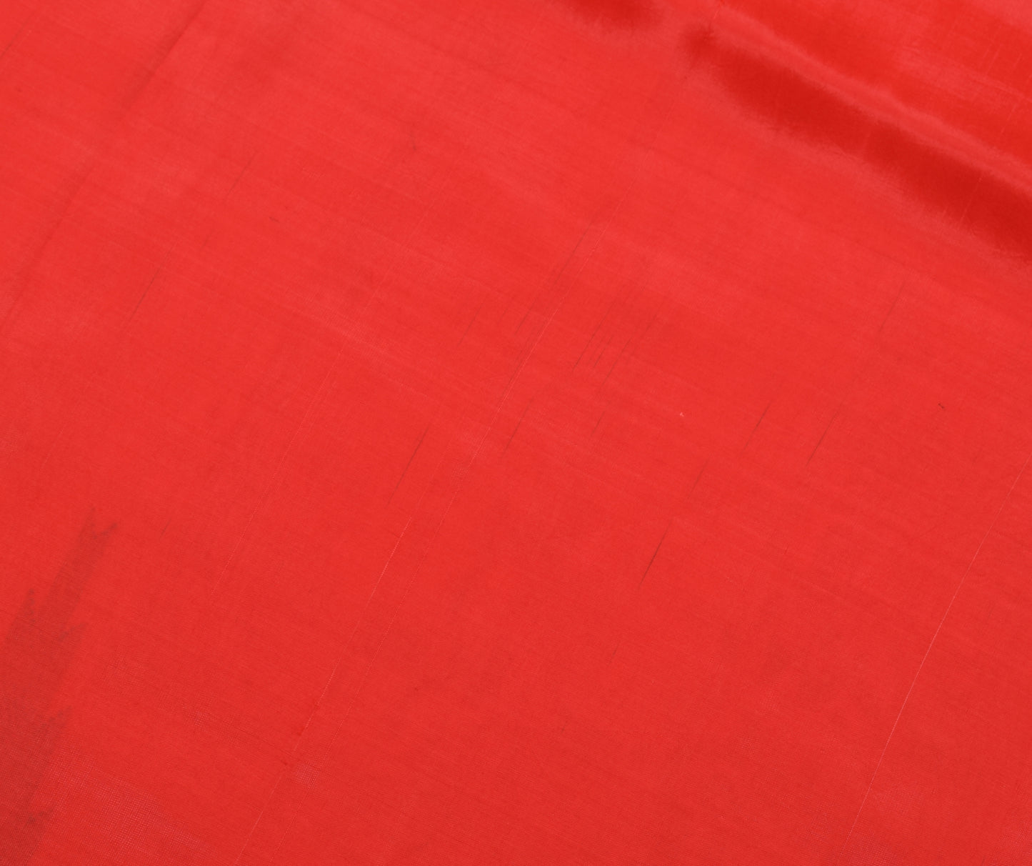 Sushila Vintage Red Indian Saree Blend Silk Woven 5 Yard Sari Craft Fabric