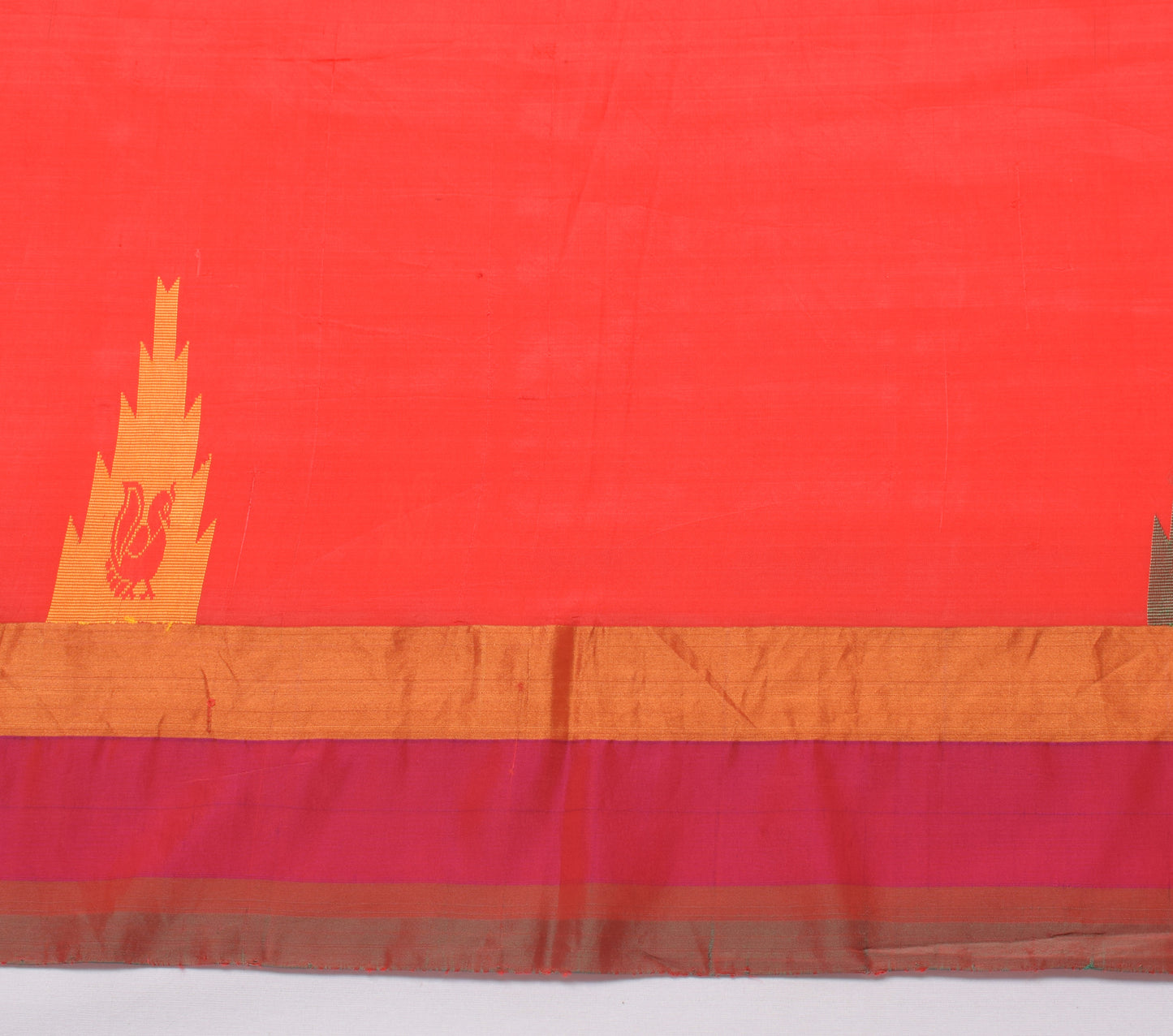 Sushila Vintage Red Indian Saree Blend Silk Woven 5 Yard Sari Craft Fabric
