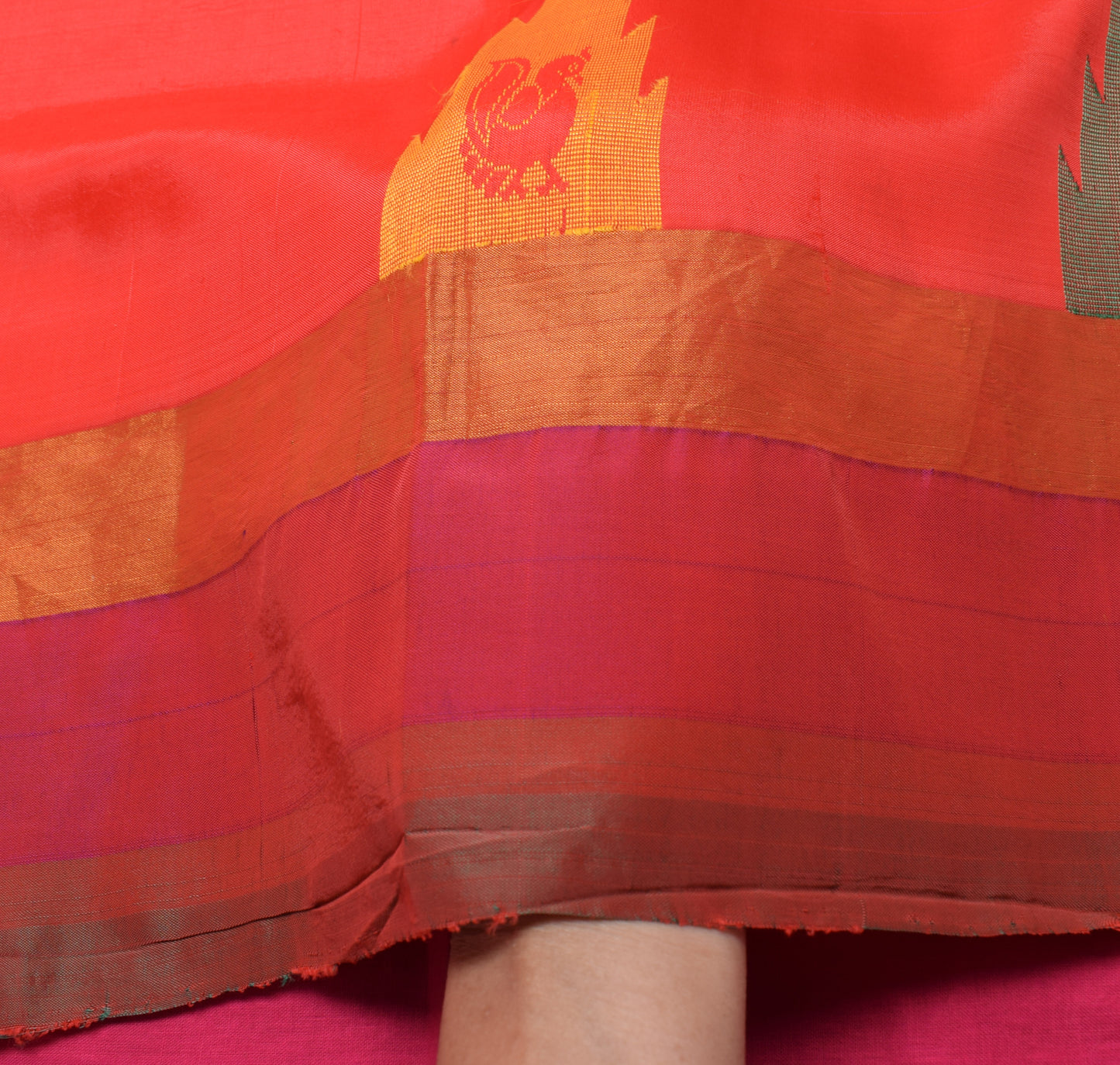 Sushila Vintage Red Indian Saree Blend Silk Woven 5 Yard Sari Craft Fabric