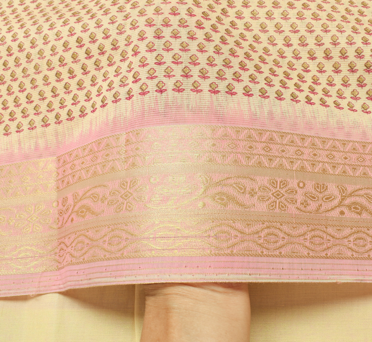 Sushila Vintage Cream Indian Saree Blend Cotton Printed Floral Sari Craft Fabric