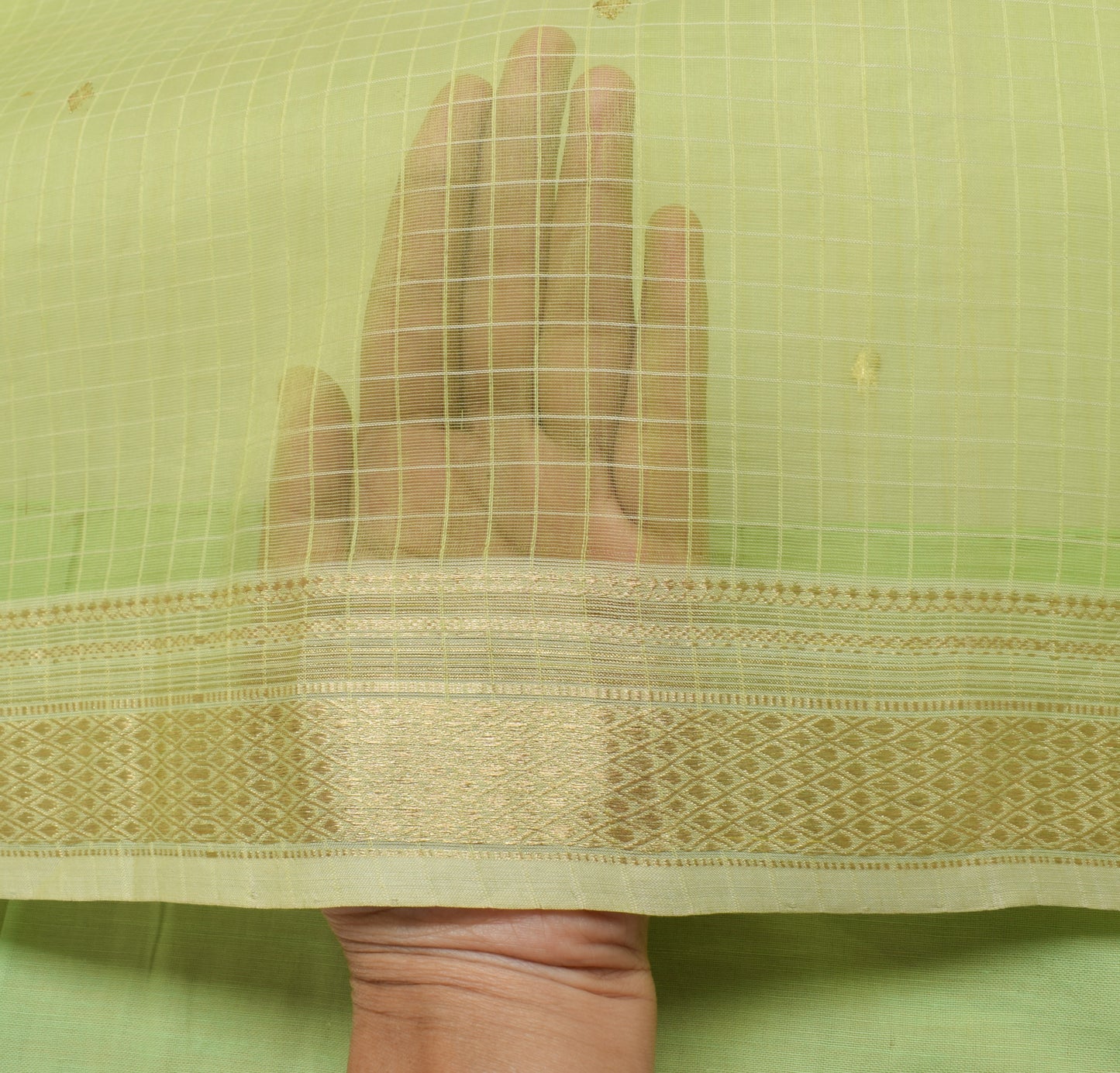 Sushila Vintage Green Saree 100% Pure Silk Supernet Checks Woven Sari Fabric
