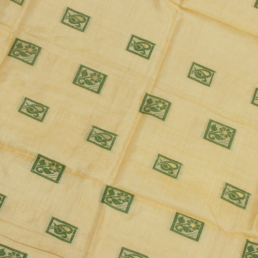 Sushila Vintage Cream Indian Sari Remnant Scrap Pure Cotton Woven Craft Fabric