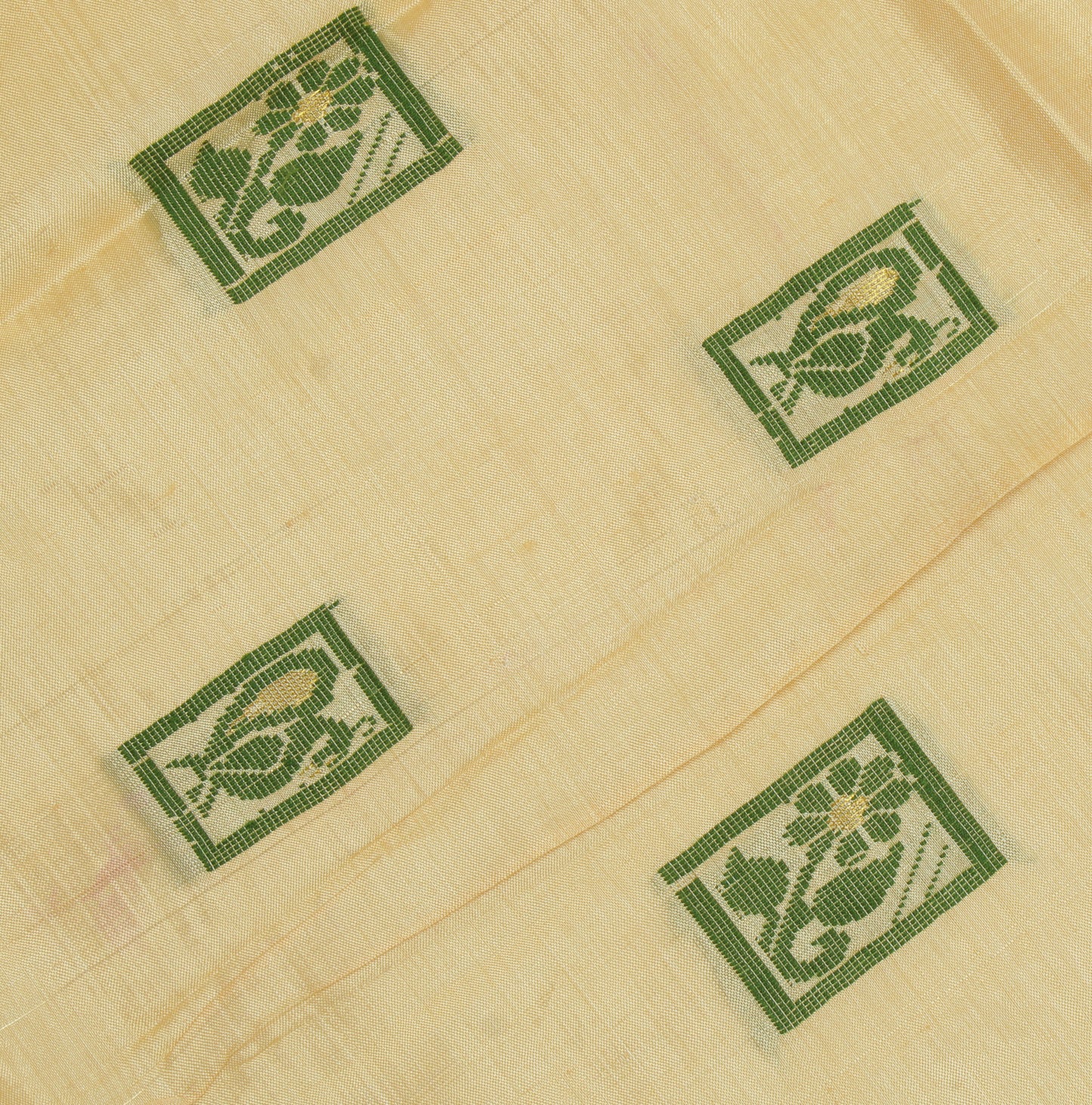 Sushila Vintage Cream Indian Sari Remnant Scrap Pure Cotton Woven Craft Fabric
