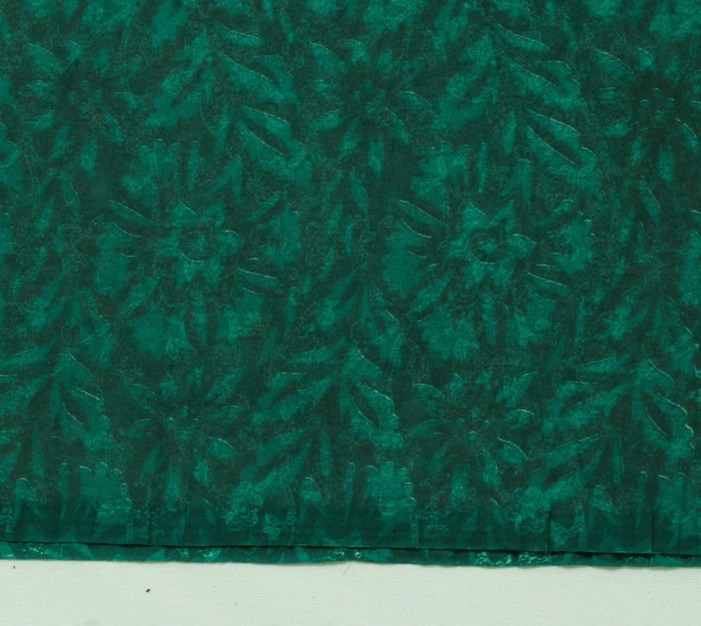 Sushila Vintage Green Sari Remnant Scrap Blend Georgette Printed Craft Fabric