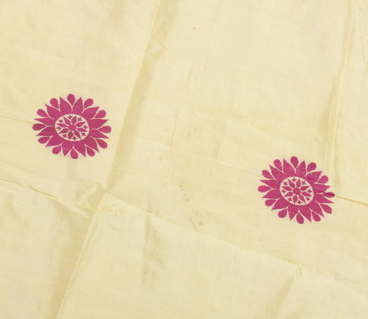 Sushila Vintage Cream Sari Remnant Scrap 100% Pure Silk Woven Craft Fabric