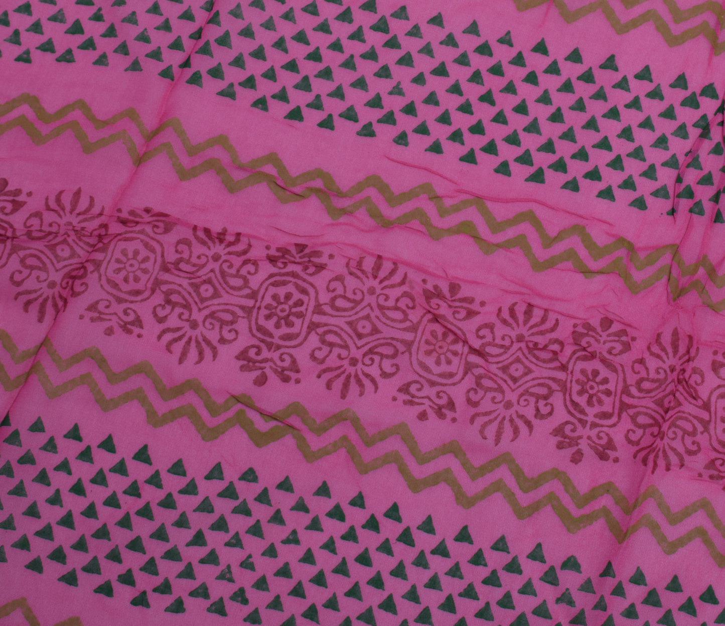 Sushila Vintage Pink Sari Remnant Scrap Pure Georgette Silk Printed Craft Fabric