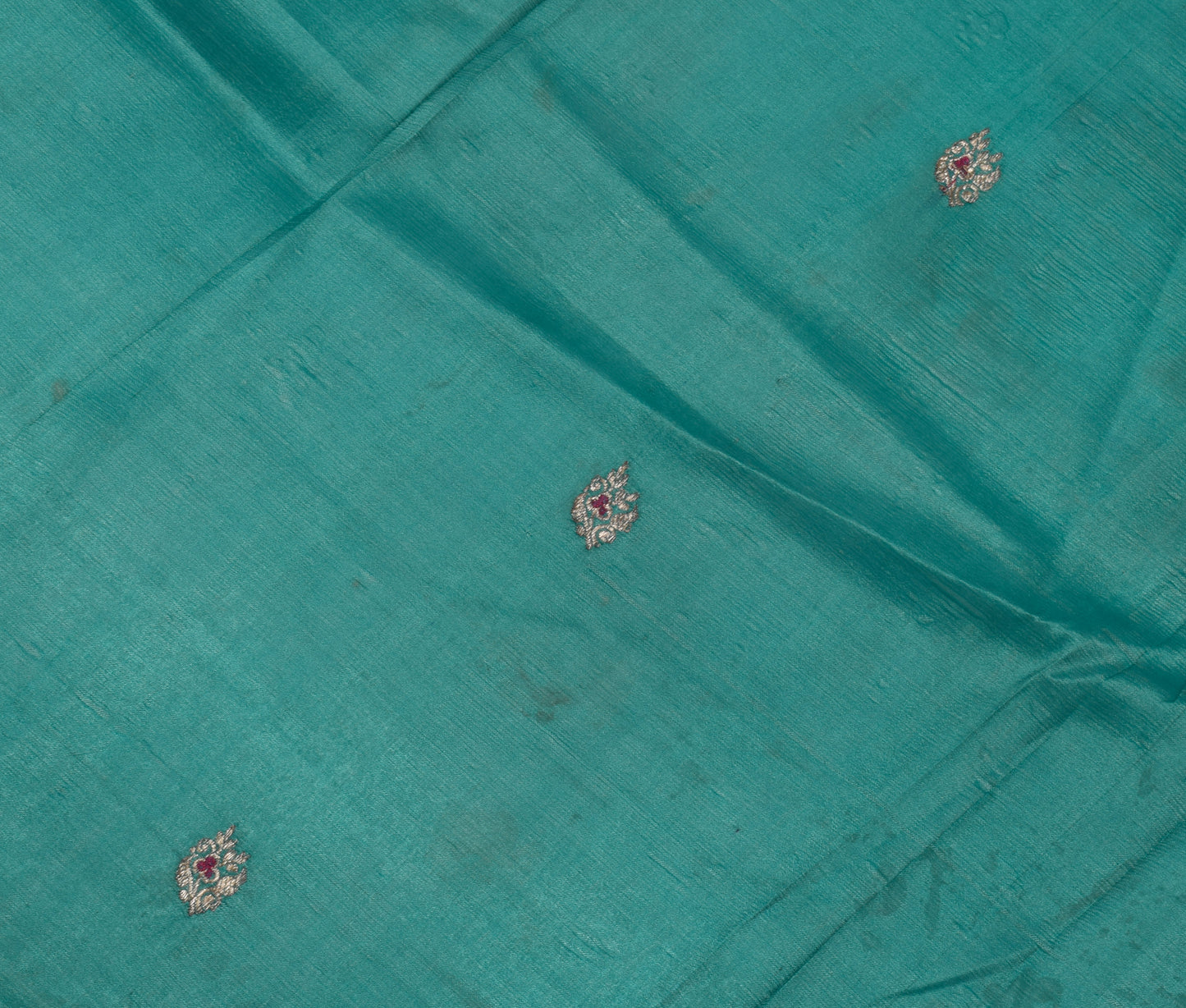 Sushila Vintage Indian Sari Remnant Scrap 100% Pure Silk Woven Craft Fabric