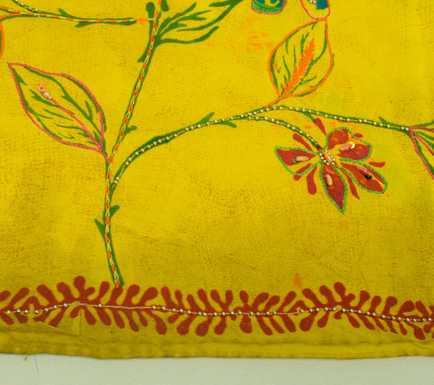 Sushila Vintage Green Silk Sari Remnant Scrap Multi Purpose Printed Craft Fabric