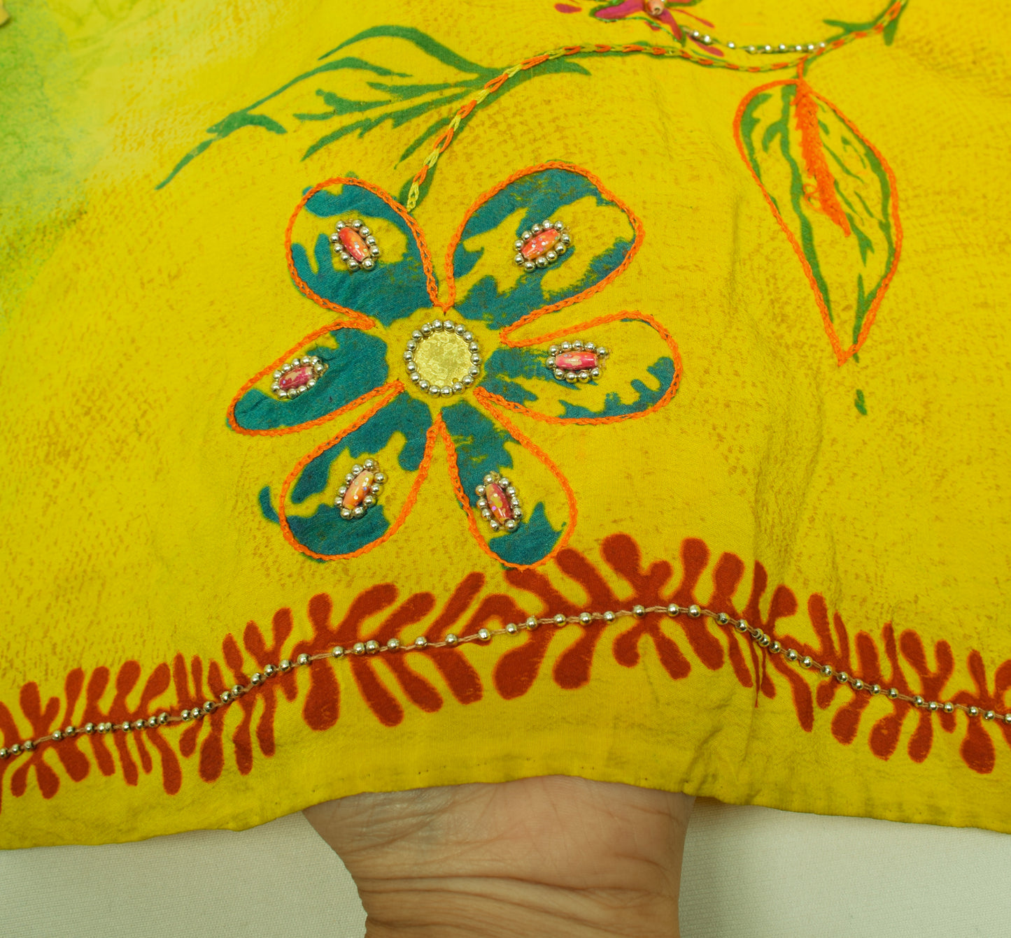 Sushila Vintage Green Silk Sari Remnant Scrap Multi Purpose Printed Craft Fabric