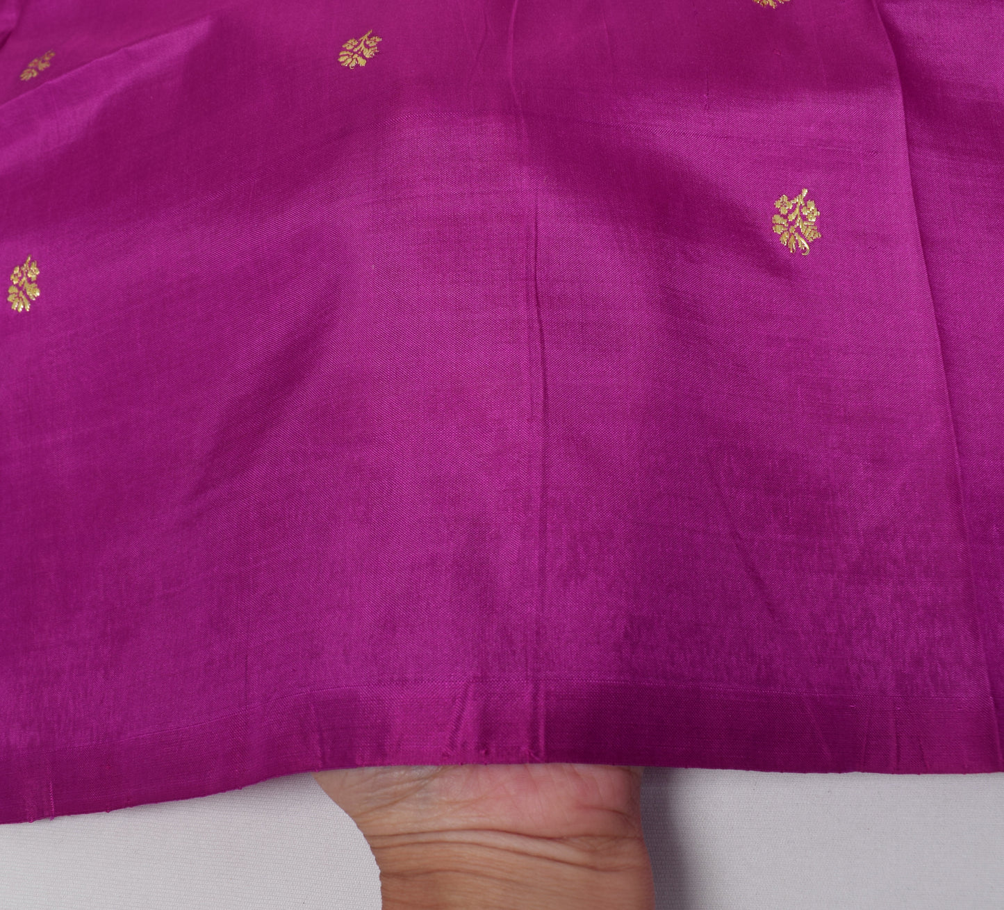 Sushila Vintage Purple Silk Sari Remnant Scrap Multi Purpose Woven Craft Fabric