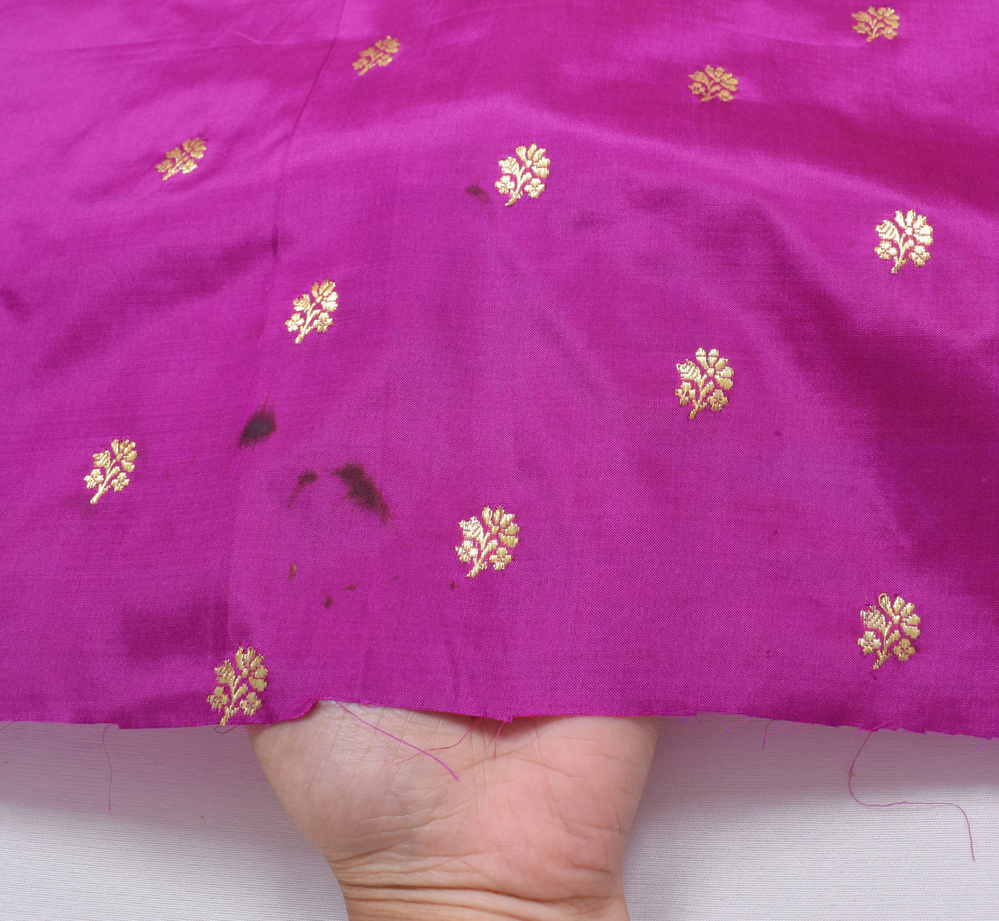 Sushila Vintage Purple Sari Remnant Scrap Multi Purpose Woven Silk Craft Fabric
