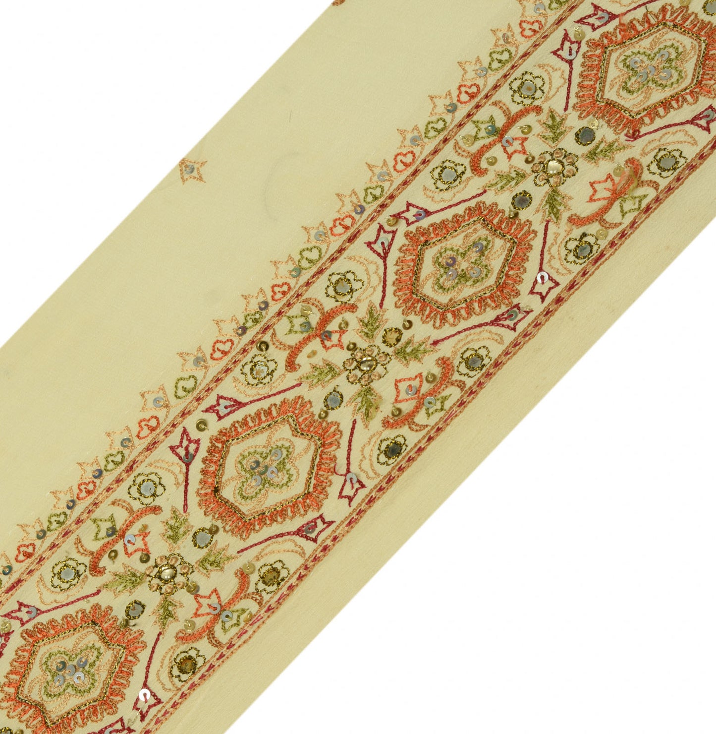 Sushila Vintage Cream Saree Border Indian Craft Sewing Trim Embroidered Lace