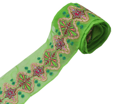 Sushila Vintage Green Saree Border Indian Craft Sewing Embroidered Lace Ribbon