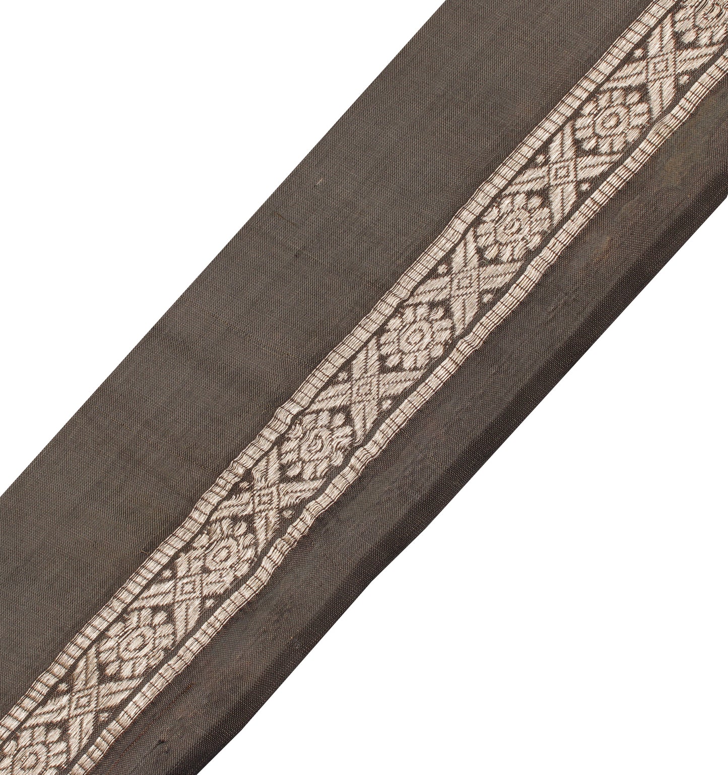 Sushila Vintage Saree Border Indian Craft Sewing Trim Woven Lace Ribbon