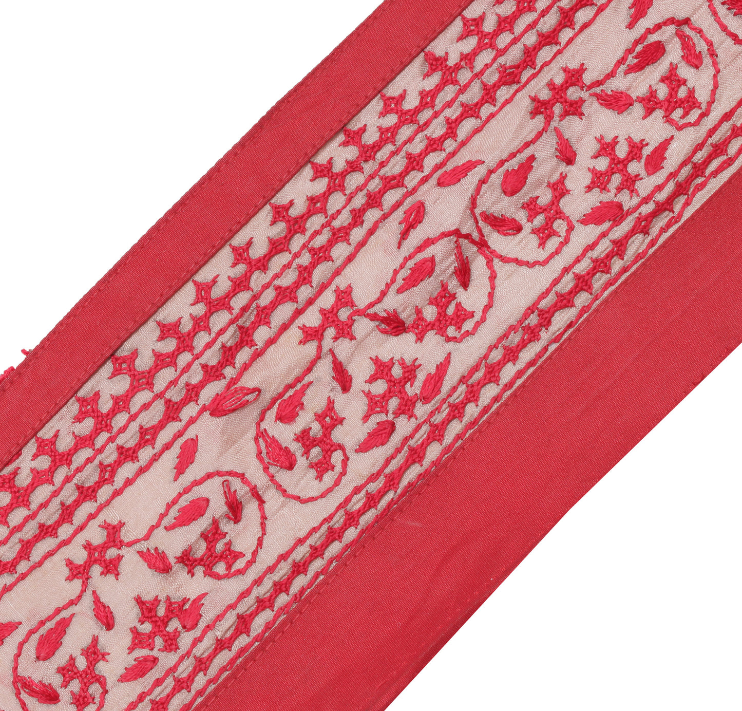 Sushila Vintage Indian Saree Border Indian Craft Sewing Trim Embroidered Lace