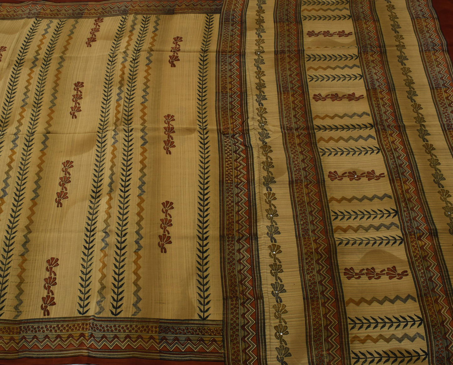 Sushila Vintage Brown Saree 100% Pure Crepe Silk Printed Floral Soft Fabric