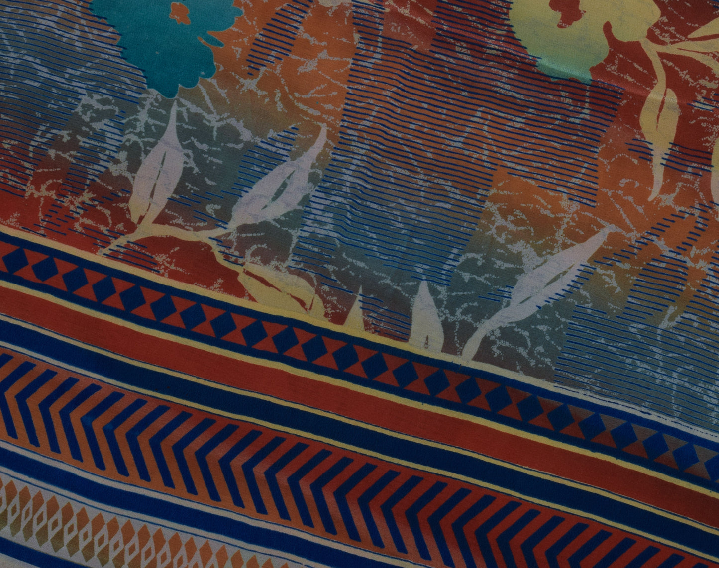 Sushila Vintage Indian Saree 100% Pure Crepe Silk Printed Floral Soft Fabric