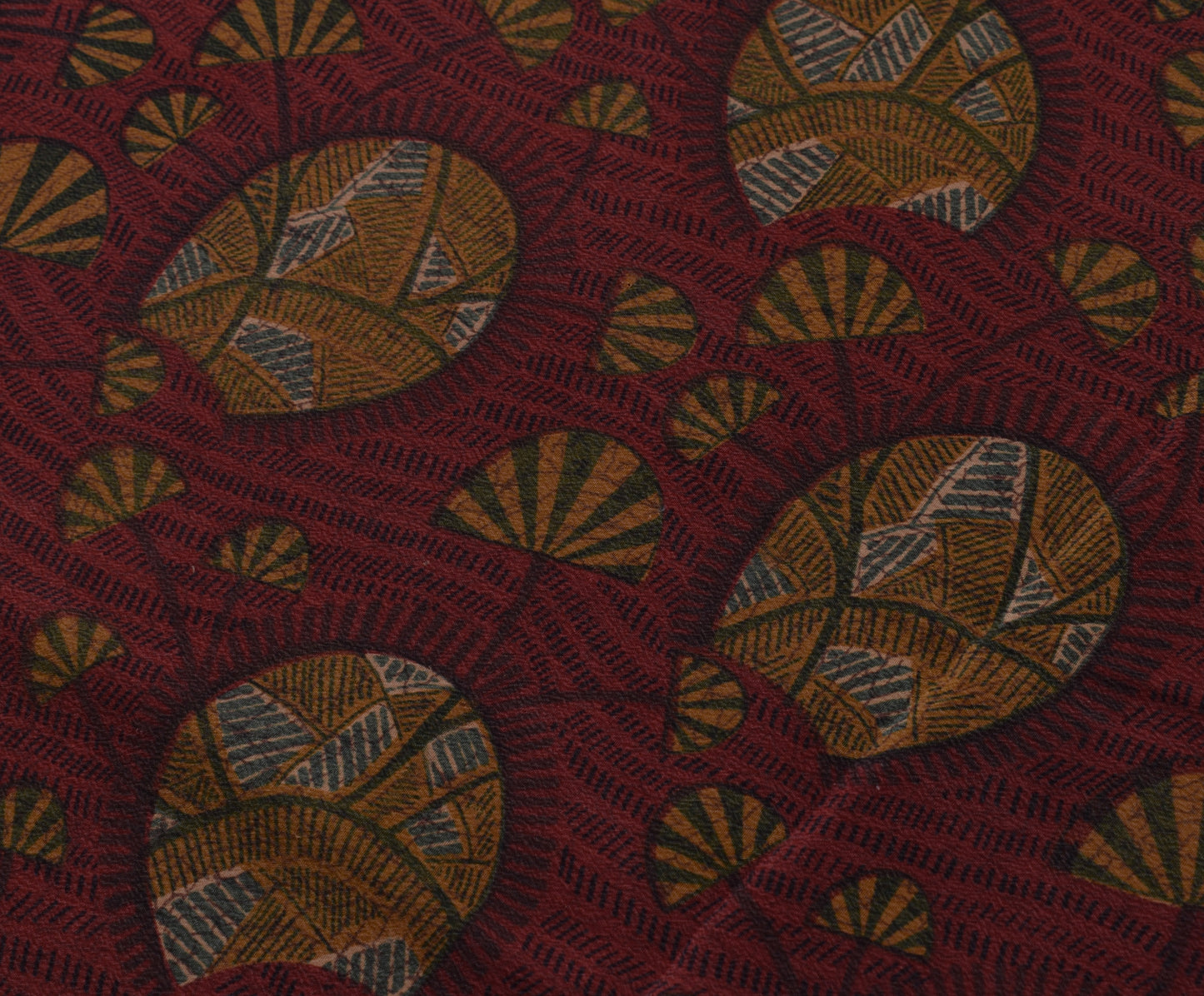 Sushila Vintage Indian Saree 100% Pure Crepe Silk Printed Floral Soft Fabric