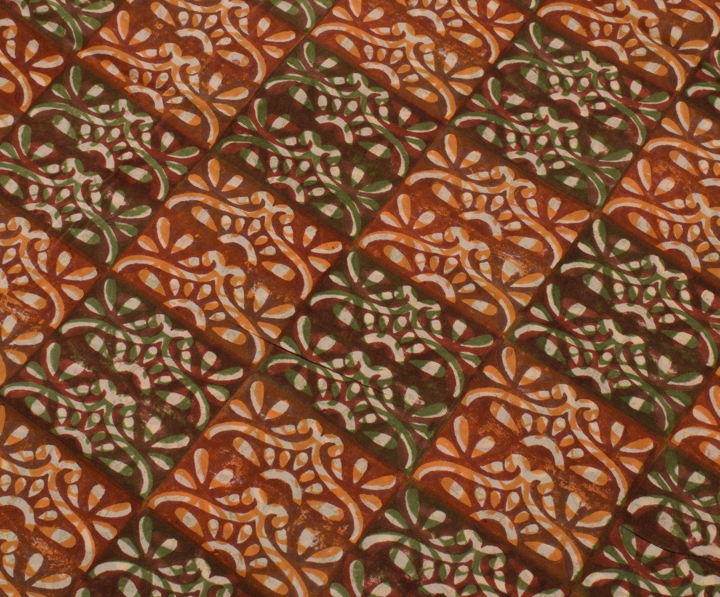 Sushila Vintage Indian Saree 100% Pure Crepe Silk Printed Floral Soft Fabric