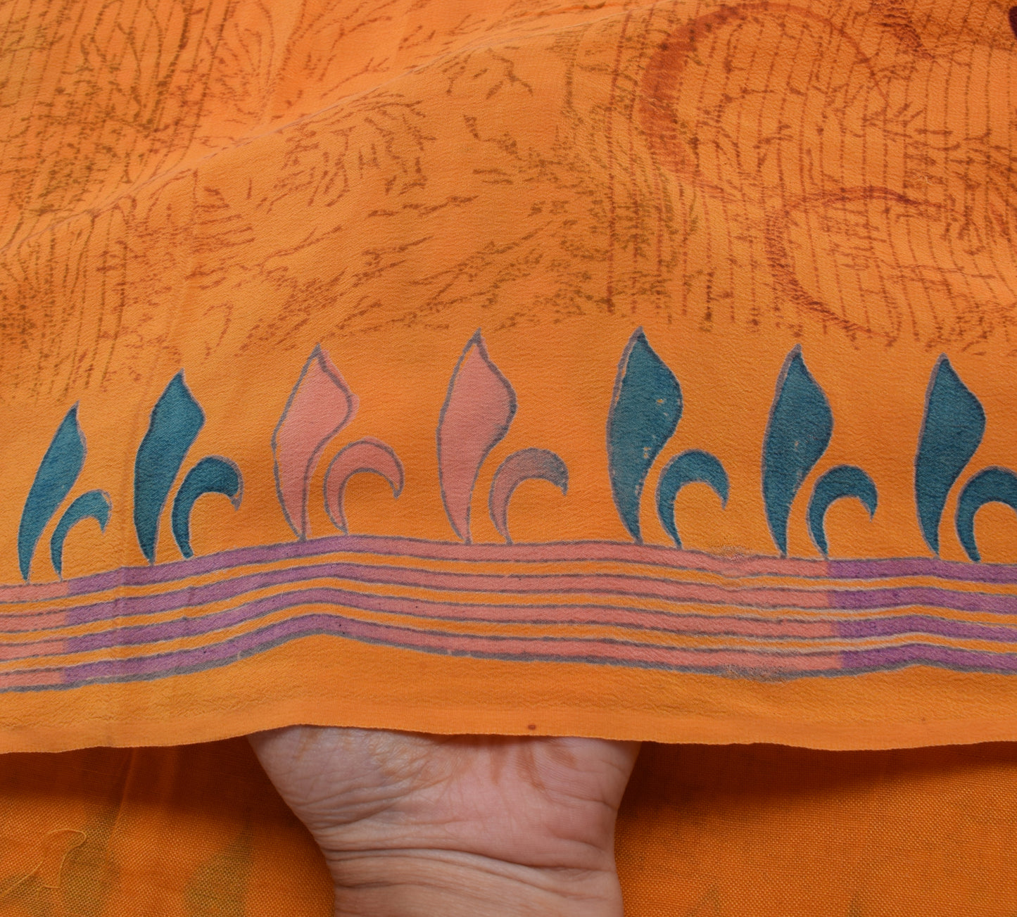 Sushila Vintage Indian Saree 100% Pure Crepe Silk Printed Floral Soft Fabric