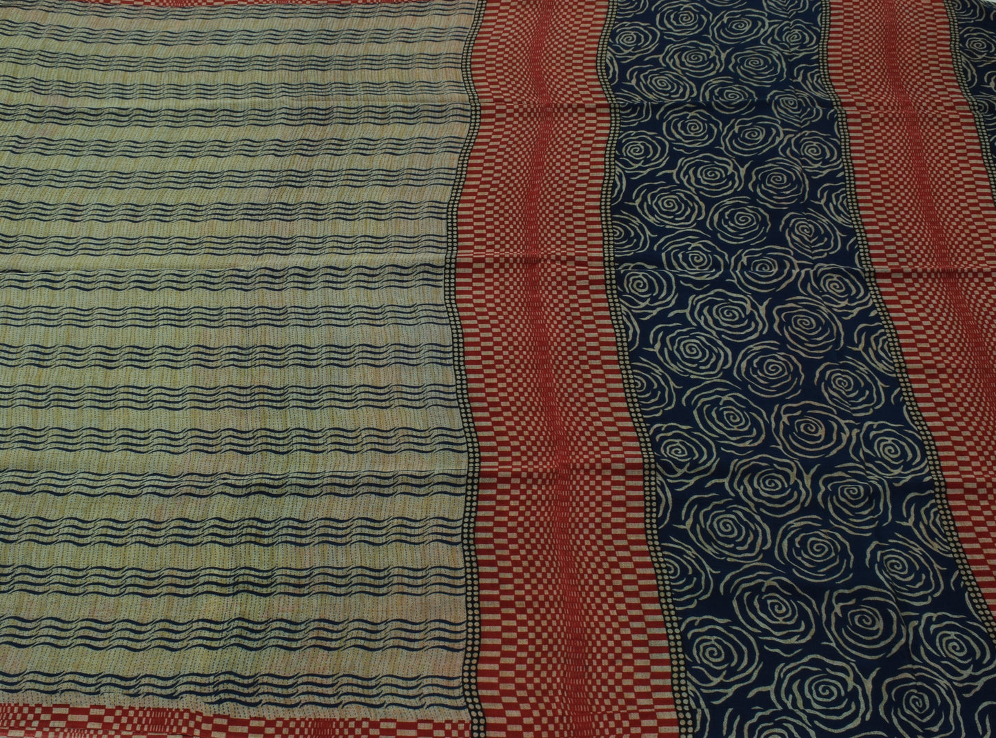 Sushila Vintage Green Saree 100% Pure Crepe Silk Printed 5 Yard  Soft Fabric