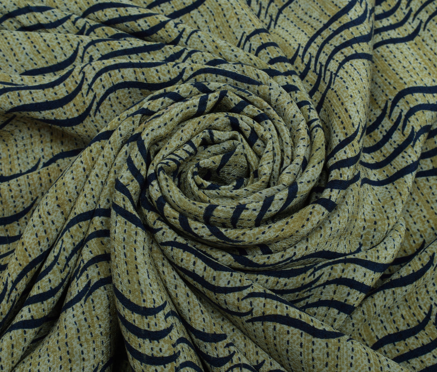 Sushila Vintage Green Saree 100% Pure Crepe Silk Printed 5 Yard  Soft Fabric