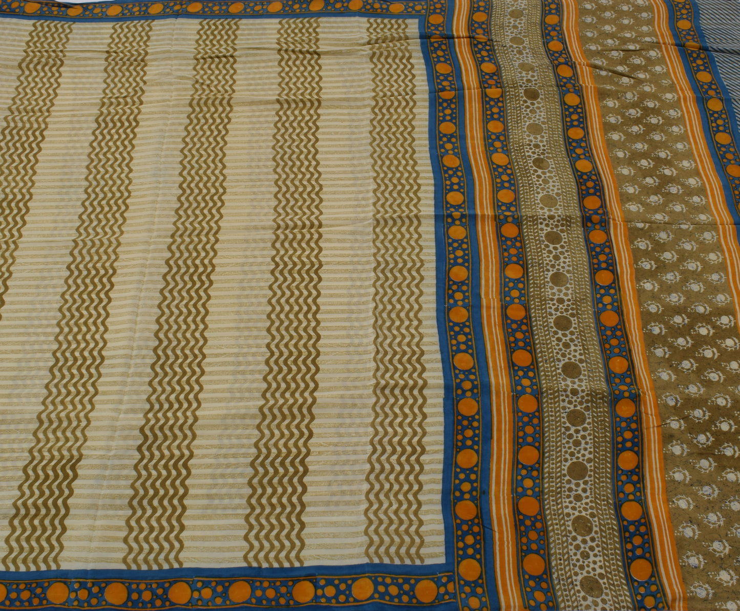 Sushila Vintage Indian Saree 100% Pure Crepe Silk Printed Leheria Soft Fabric