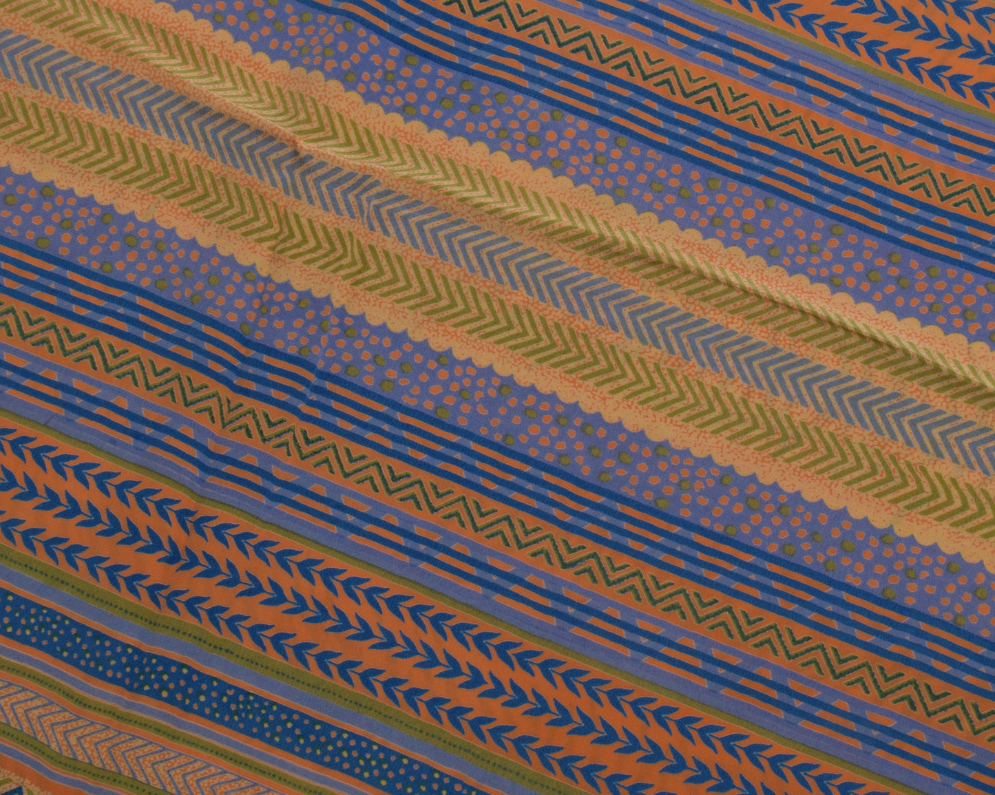 Sushila Vintage Indian Saree 100% Pure Crepe Silk Printed 5 YD Soft Craft Fabric