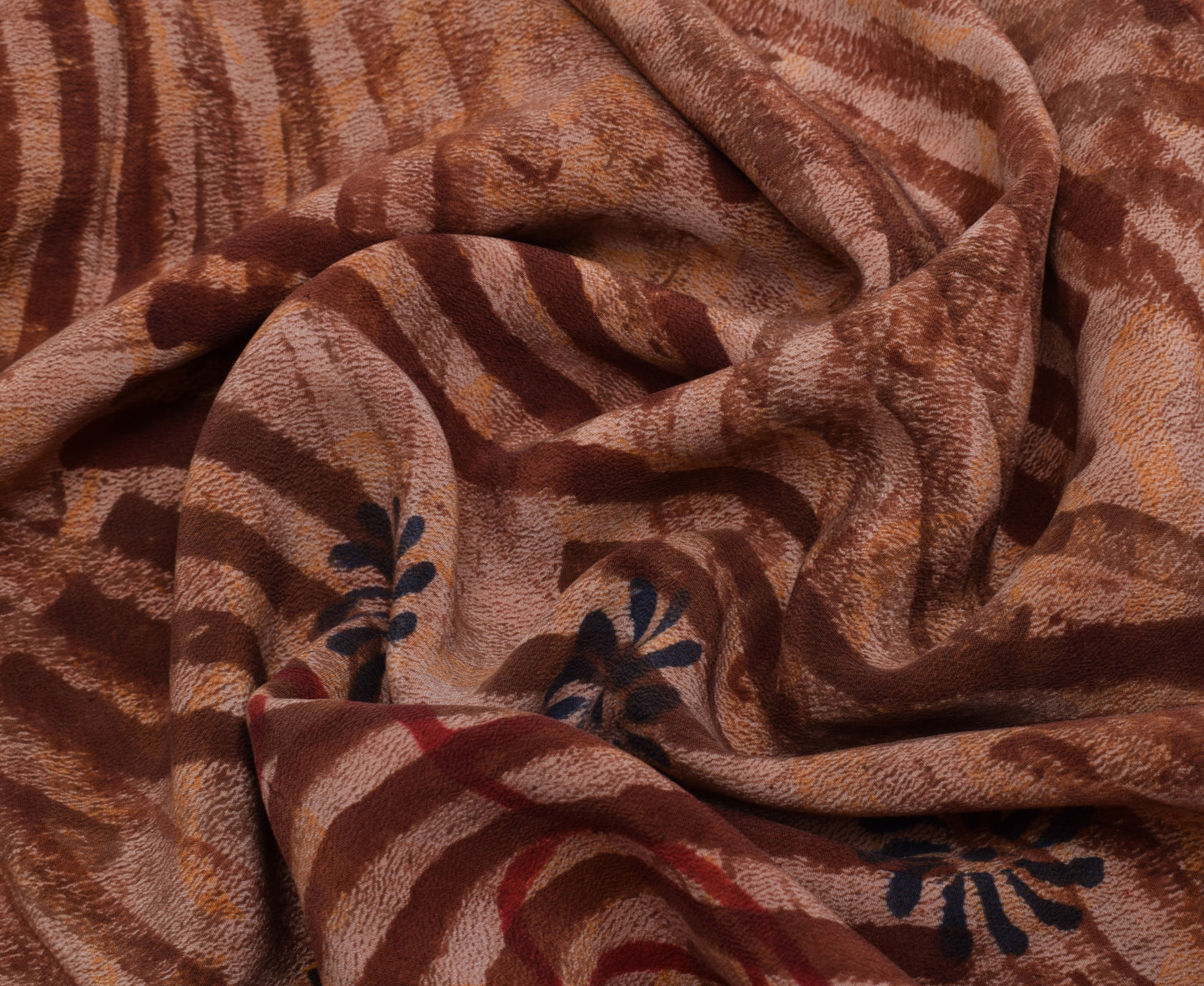 Sushila Vintage Indian Saree 100% Pure Crepe Silk Printed 5 Yard Soft Fabric