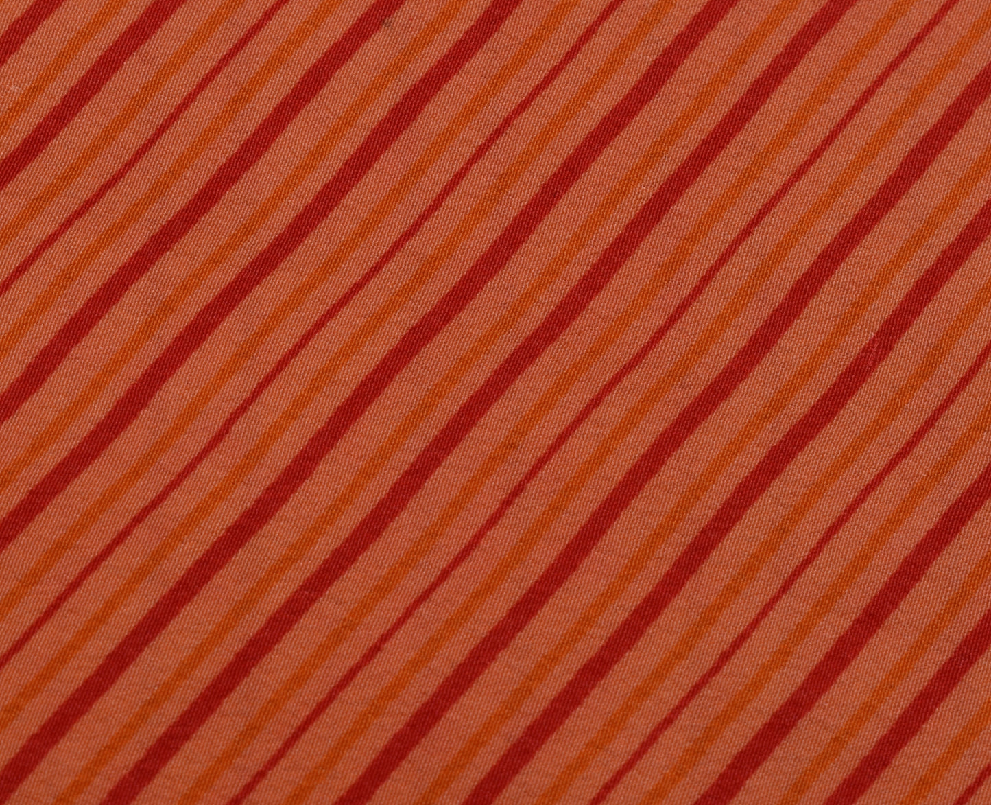 Sushila Vintage Peach Indian Saree 100% Pure Crepe Silk Printed Soft Fabric