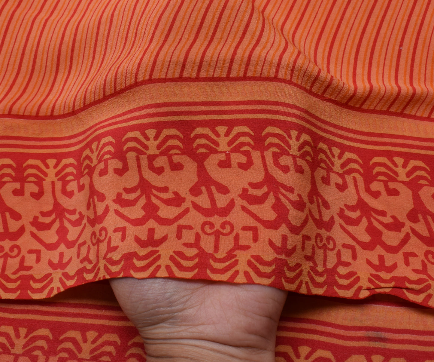 Sushila Vintage Peach Indian Saree 100% Pure Crepe Silk Printed Soft Fabric