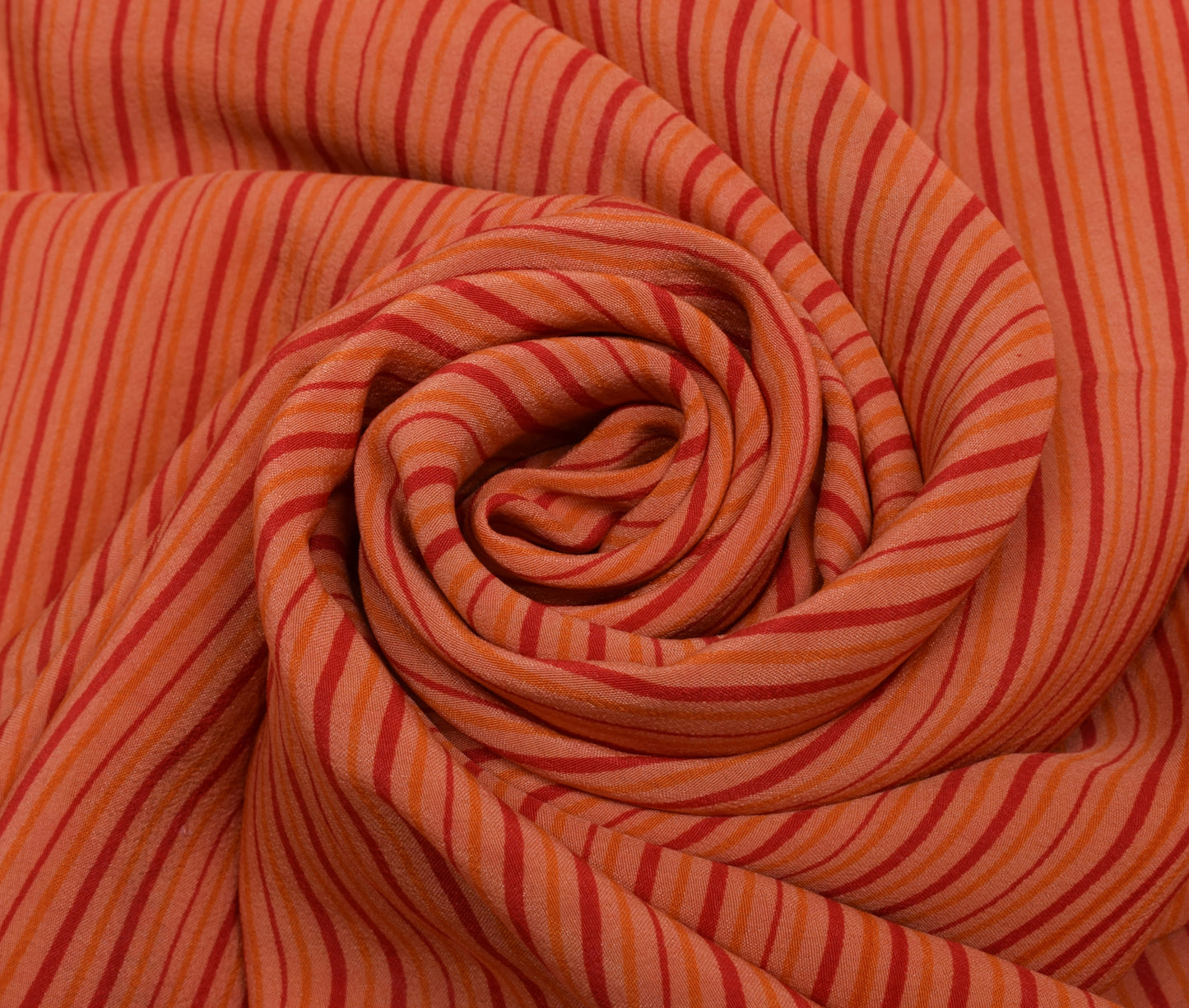 Sushila Vintage Peach Indian Saree 100% Pure Crepe Silk Printed Soft Fabric