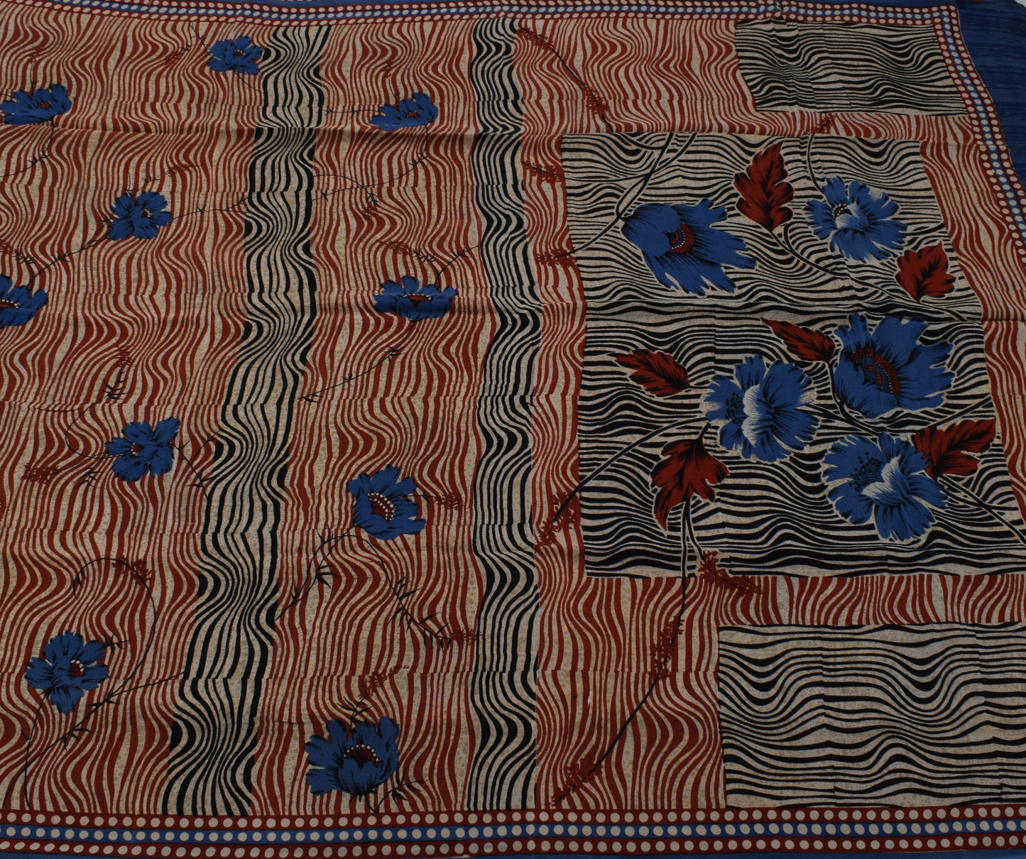 Sushila Vintage Cream Saree 100% Pure Crepe Silk Printed Floral Soft Fabric