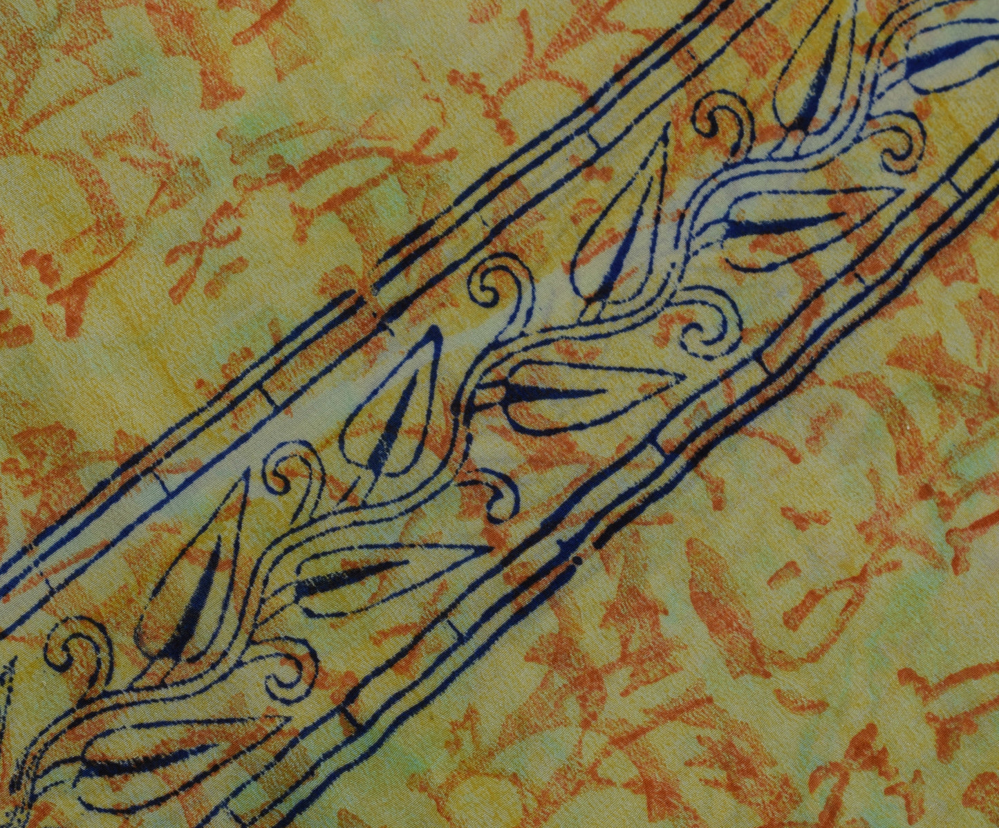 Sushila Vintage Indian Saree 100% Pure Crepe Silk Printed Soft Craft Fabric