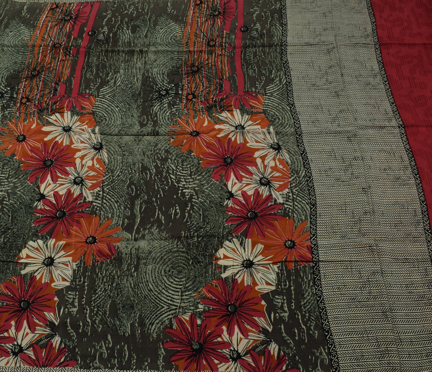 Sushila Vintage Indian Saree 100% Pure Crepe Silk Printed Floral Soft Fabric