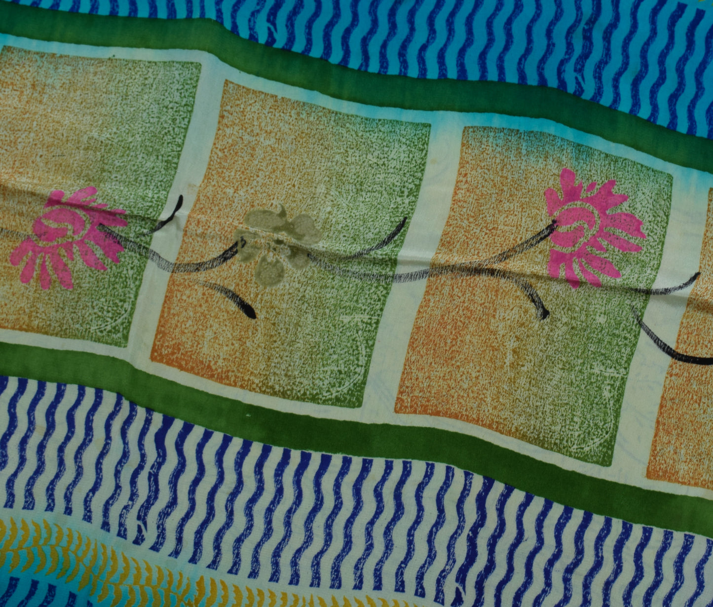 Sushila Vintage Green Saree 100% Pure Crepe Silk Printed Floral Soft Sari Fabric