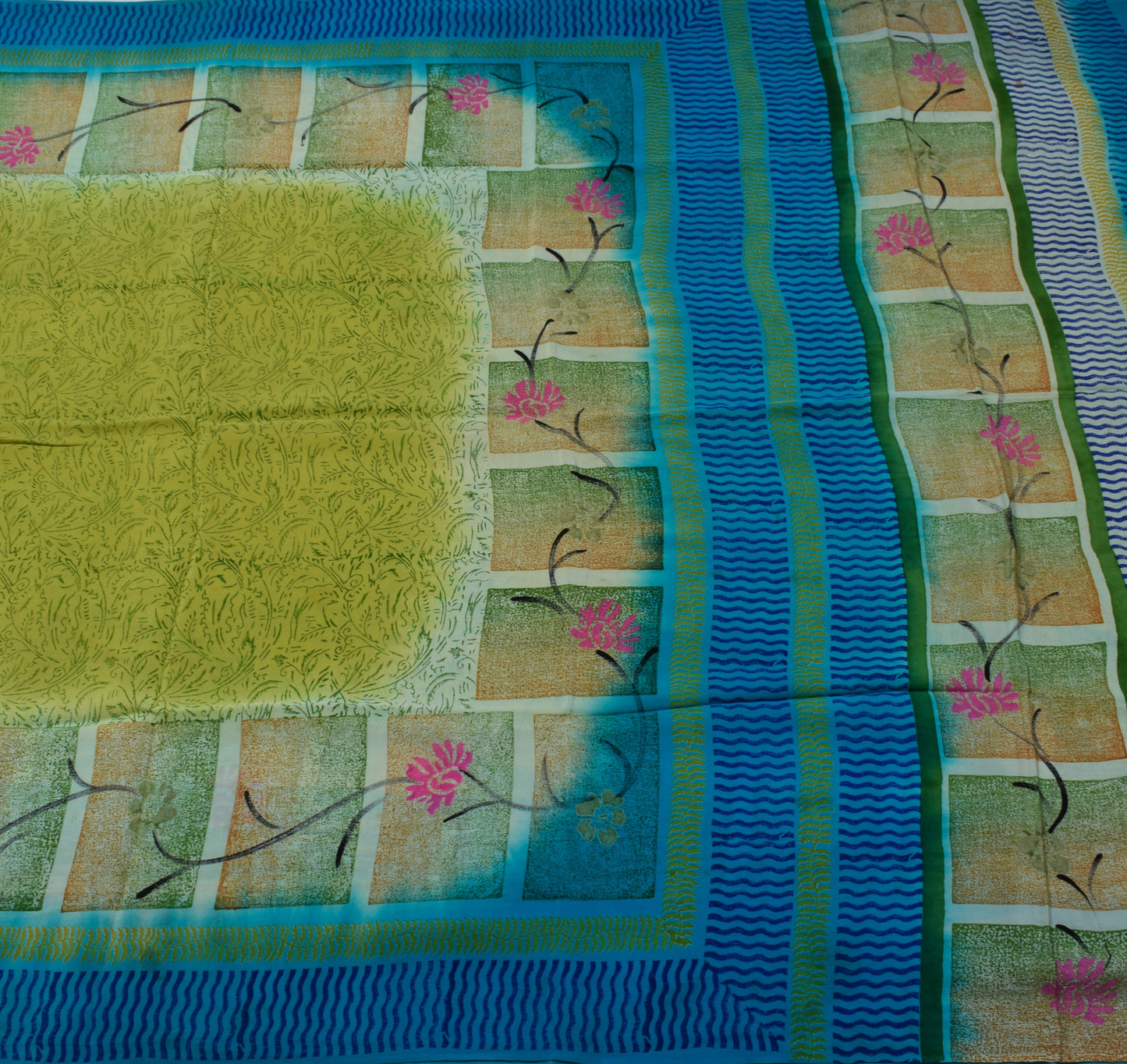 Sushila Vintage Green Saree 100% Pure Crepe Silk Printed Floral Soft Sari Fabric