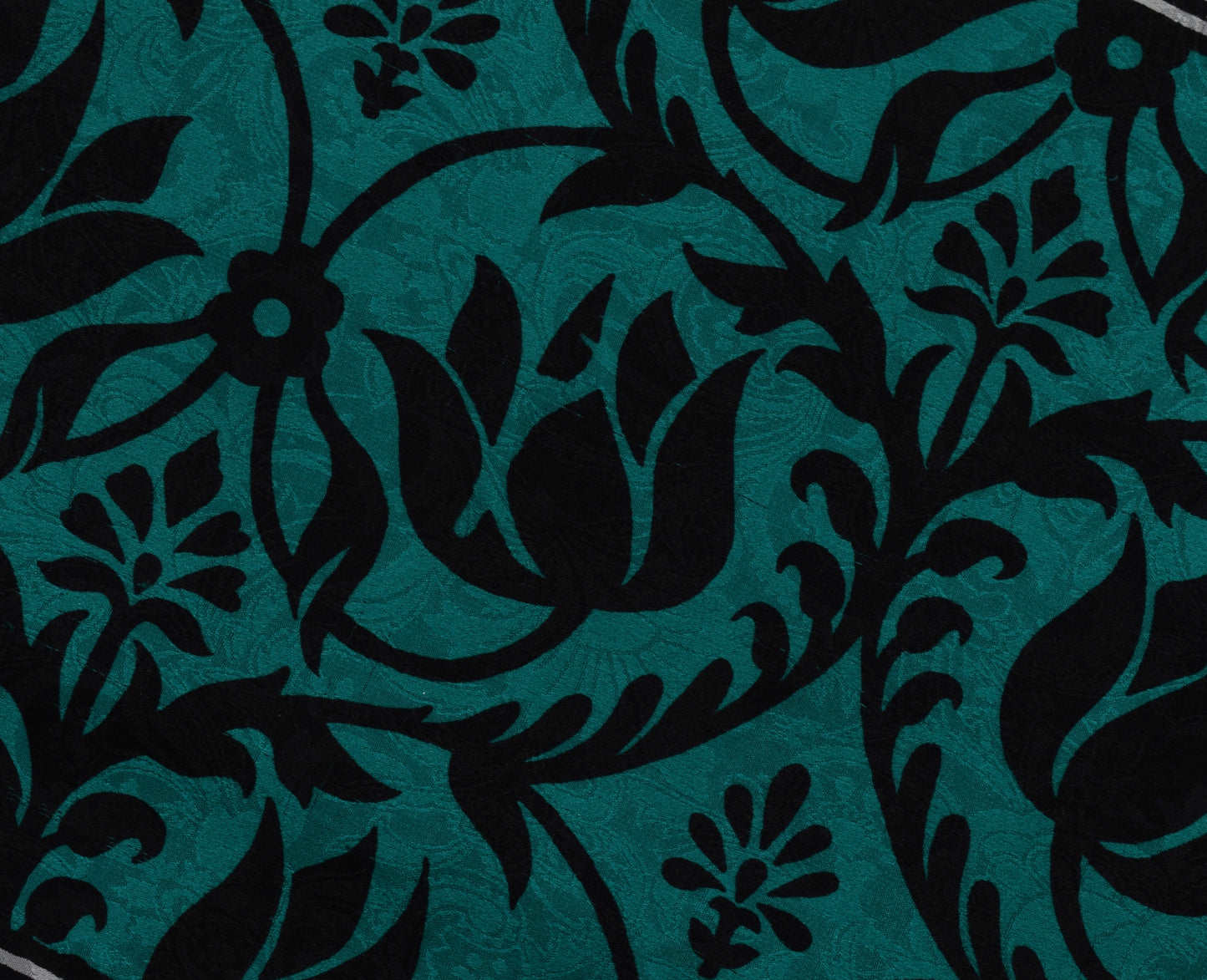 Sushila Vintage Indian Saree 100% Pure Crepe Silk Printed Floral Soft Fabric