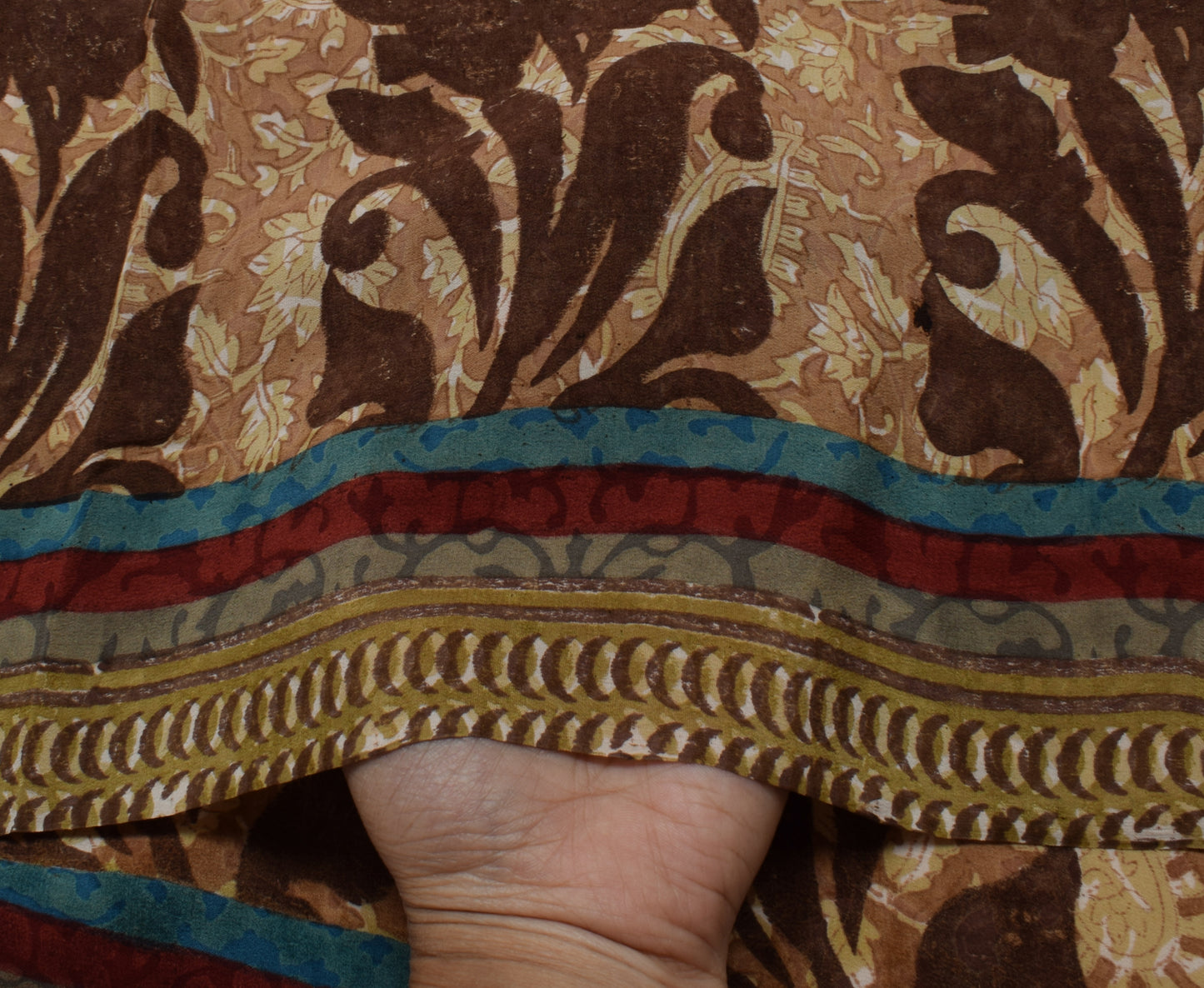 Sushila Vintage Indian Saree 100% Pure Crepe Silk Printed Floral Soft Fabric