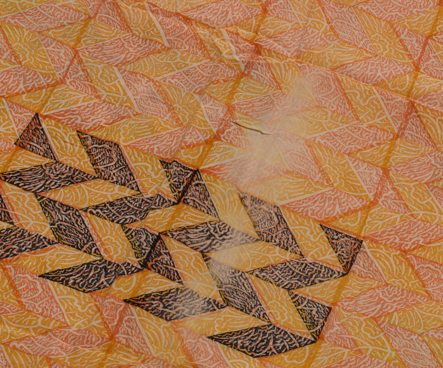 Sushila Vintage Indian Saree 100% Pure Crepe Silk Printed 5 YD Soft Craft Fabric