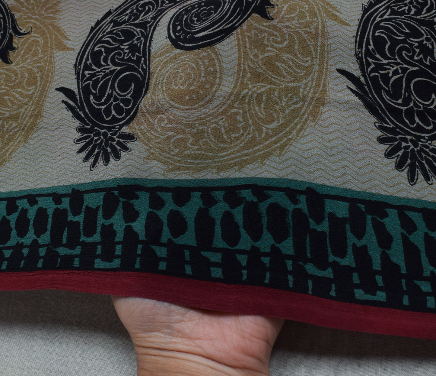 Sushila Vintage Gray Branded Saree 100% Pure Crepe Silk Printed Paisley Fabric