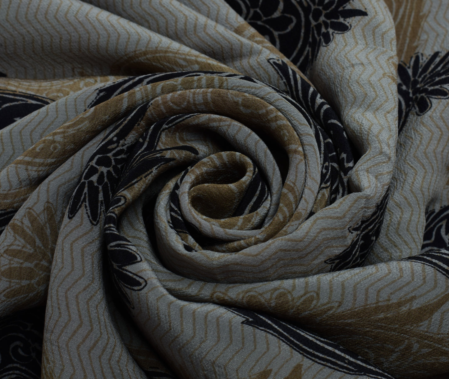 Sushila Vintage Gray Branded Saree 100% Pure Crepe Silk Printed Paisley Fabric