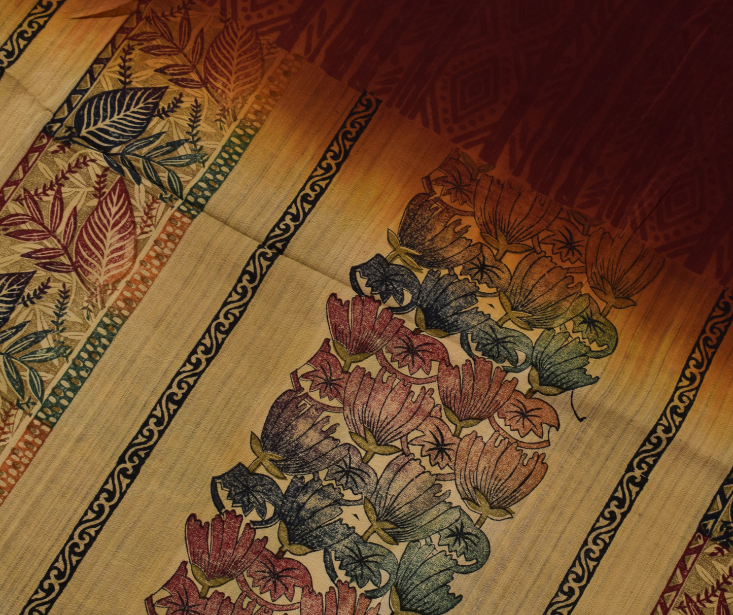 Sushila Vintage Indian Saree 100% Pure Crepe Silk Printed Floral Soft Fabric