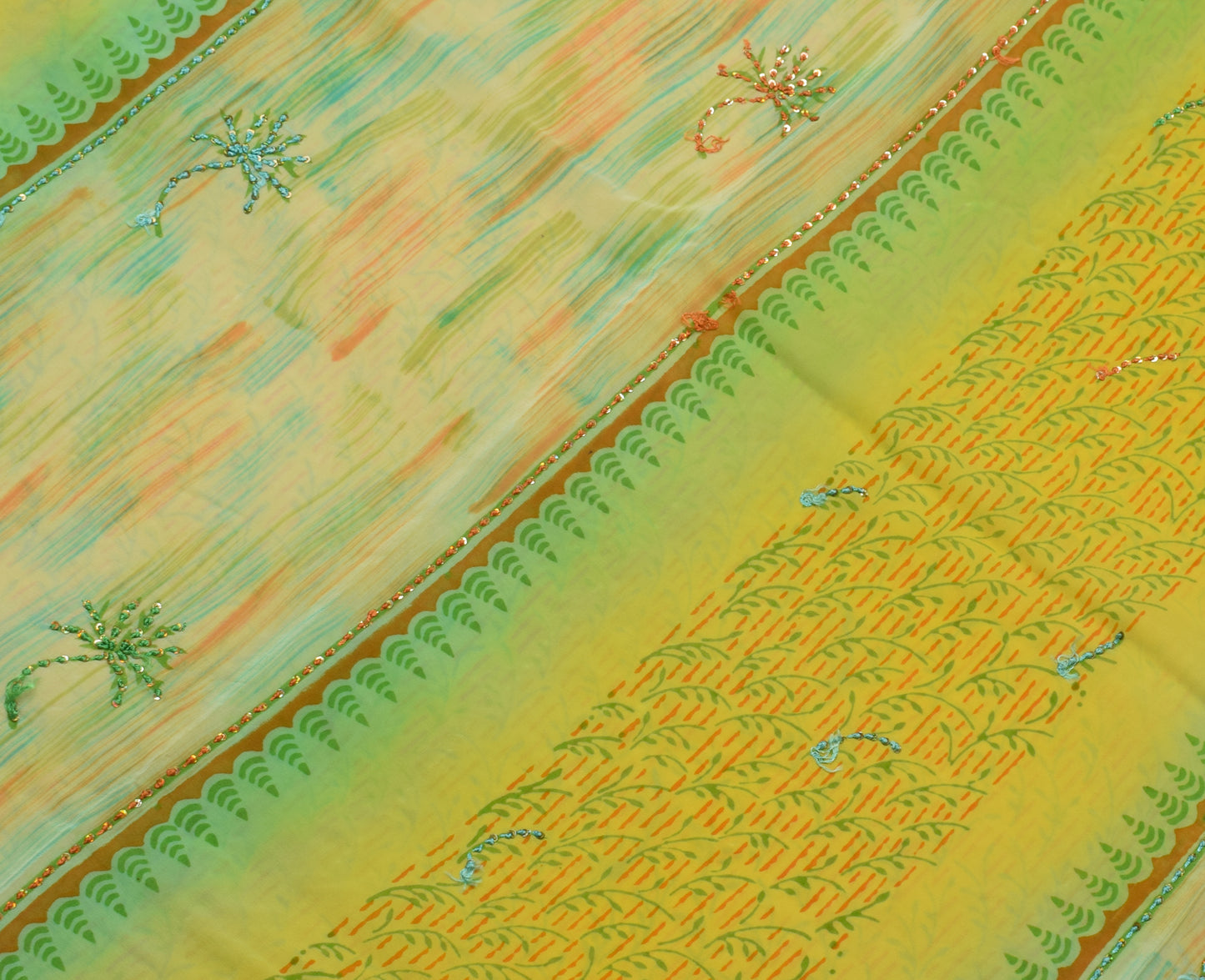 Sushila Vintage Indian Saree 100% Pure Crepe Silk Printed Floral Soft Fabric