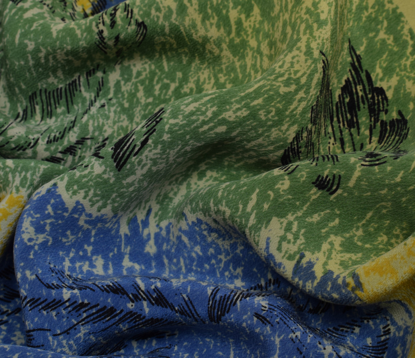 Sushila Vintage Indian Saree 100% Pure Crepe Silk Printed Floral Soft Fabric