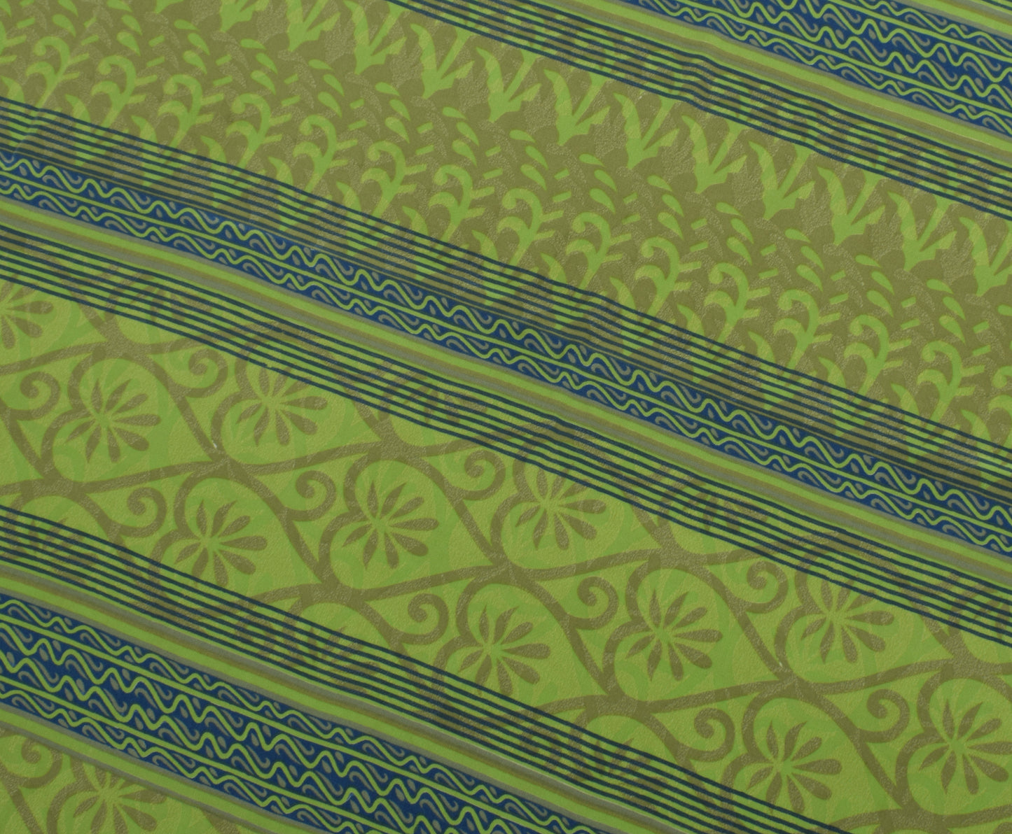 Sushila Vintage Green Indian Saree Blend Crepe Silk Printed Floral Soft Fabric