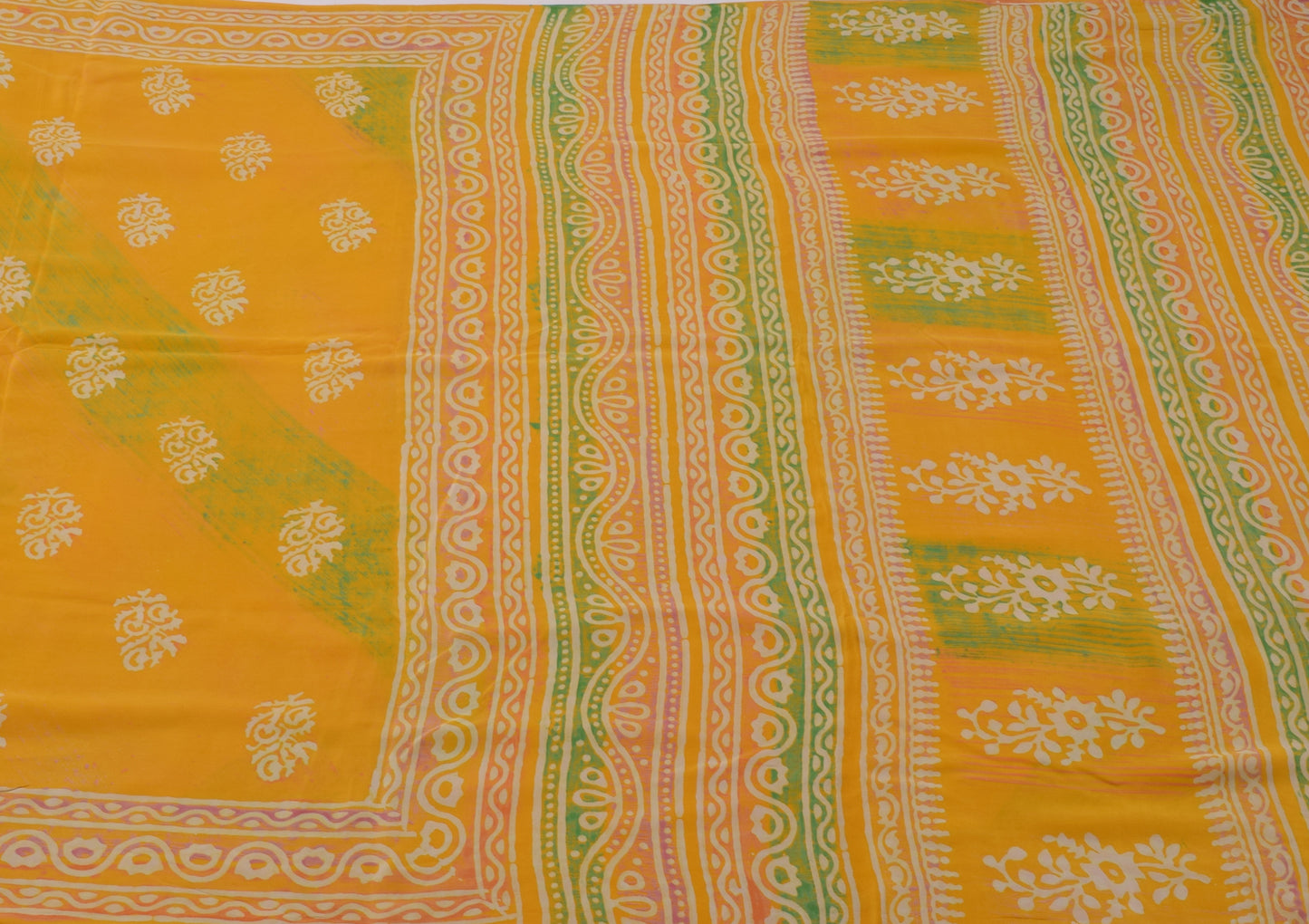 Sushila Vintage Yellow Saree 100% Pure Crepe Silk Printed Floral Soft Fabric